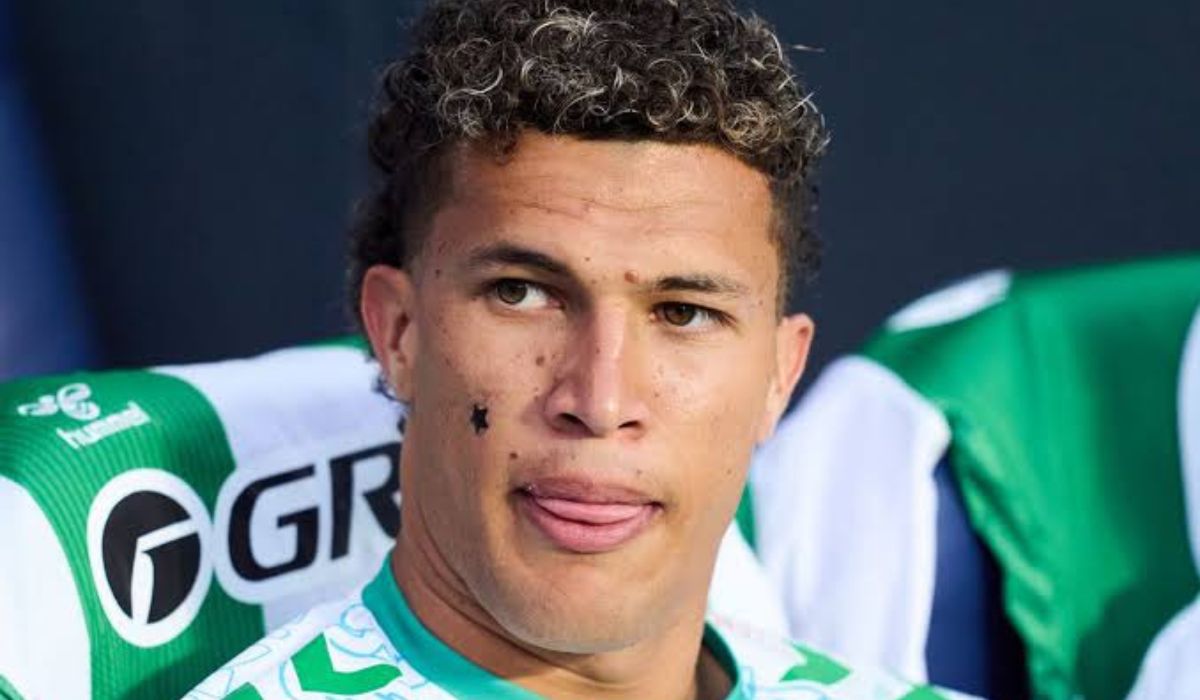 Leeds United, West Ham United Battle for Colombian Midfielder Nelson Deossa
